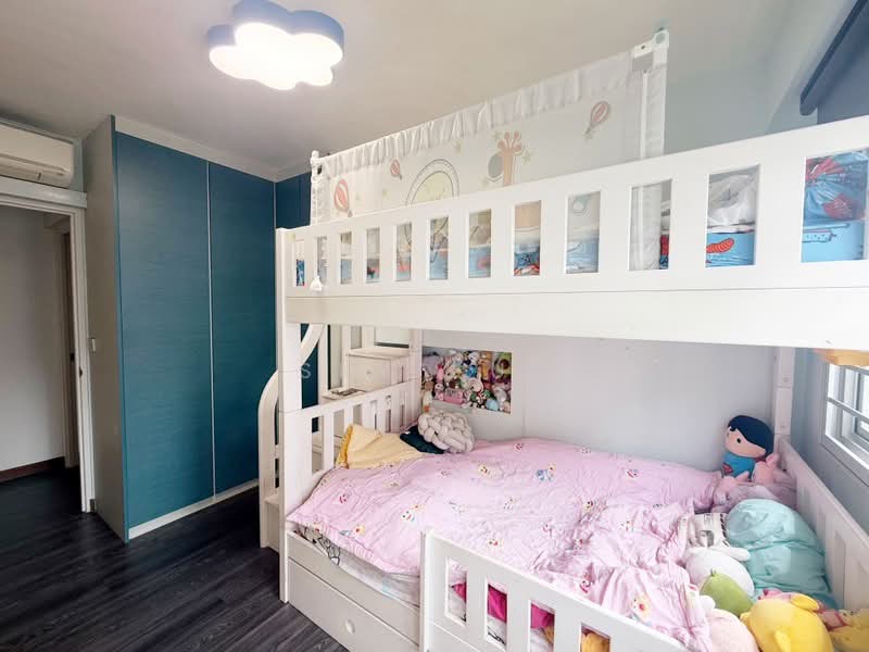 For Sale - 524A Tampines Central 7