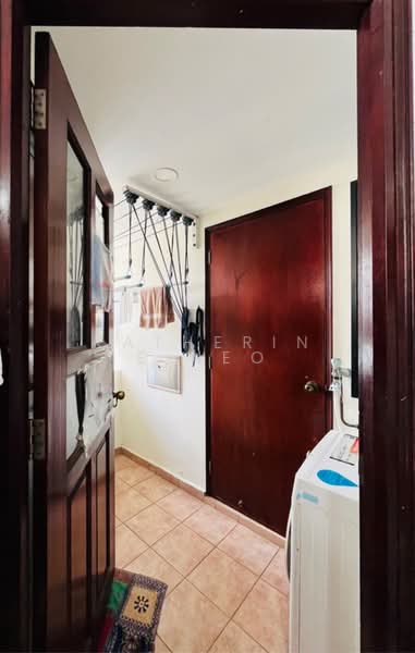 Westmere Condominium For Sale at S$ 1,480,000 | PropertyGuru Singapore