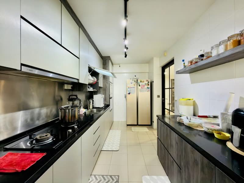 547A Segar Road HDB Flat For Sale at S$ 750,000 | PropertyGuru Singapore