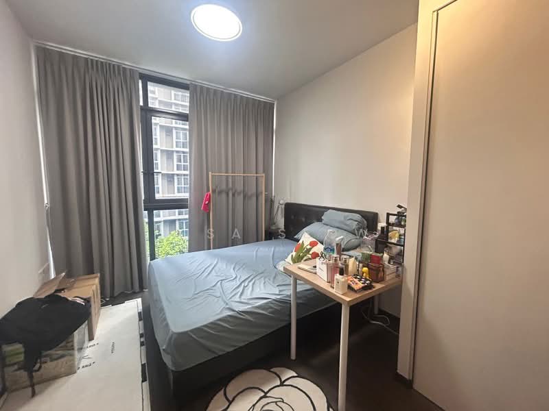 Symphony Suites Condominium For Sale at S$ 1,250,000 | PropertyGuru Singapore