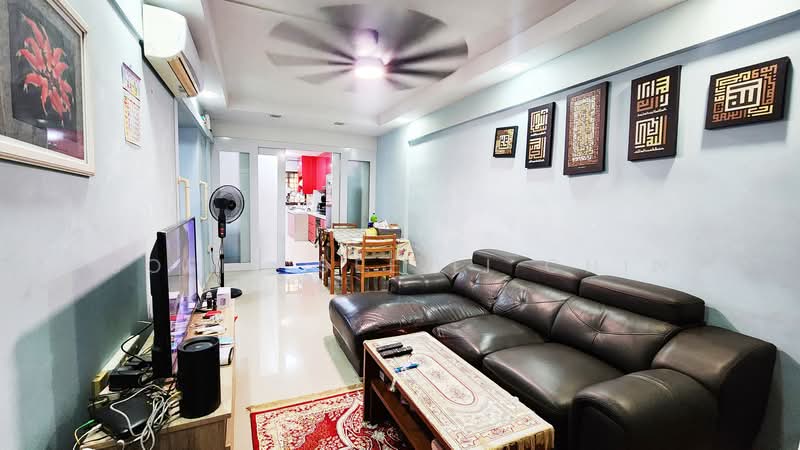 121 Ang Mo Kio Avenue 3 HDB Flat For Sale at S$ 399,000 | PropertyGuru Singapore