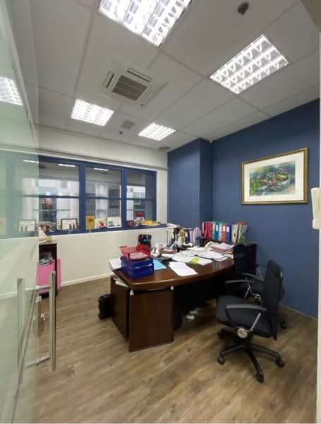 Ubi Techpark, 10 Ubi Crescent, 2,002 sqft, Light Industrial (B1) For Sale, by Faith Quek, 60235694 - CommercialGuru.com.sg