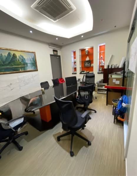 Ubi Techpark, 10 Ubi Crescent, 2,002 sqft, Light Industrial (B1) For Sale, by Faith Quek, 60235694 - CommercialGuru.com.sg