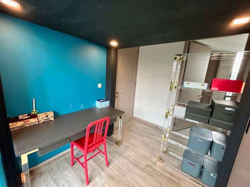 For Rent - J Gateway