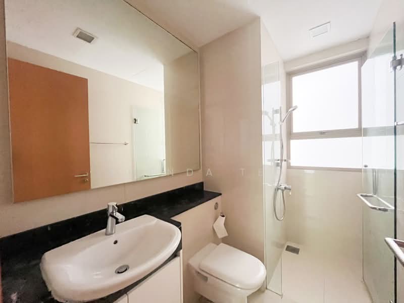 The Peak @ Balmeg, 6 Balmeg Hill, Room Rental, 150 sqft, Condominium For Rent, by Amenda Teo, 60235736 - Common bath - PropertyGuru.com.sg