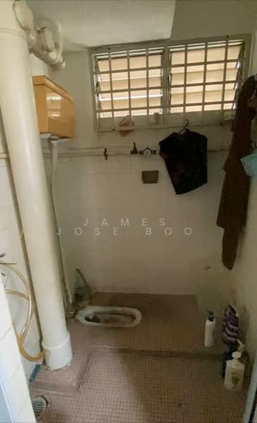 Worker stay hdb @ Ang Mo Kio, 421 Ang Mo Kio Avenue 10, 2 Bedrooms, 732 sqft, HDB Flat For Rent, by James Jose Boo, 60235864 - PropertyGuru.com.sg