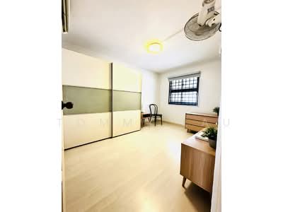 For Sale - 218 Serangoon Avenue 4