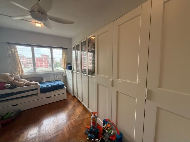 381 Tampines Street 32 HDB Flat For Sale at S$ 850,000 | PropertyGuru Singapore