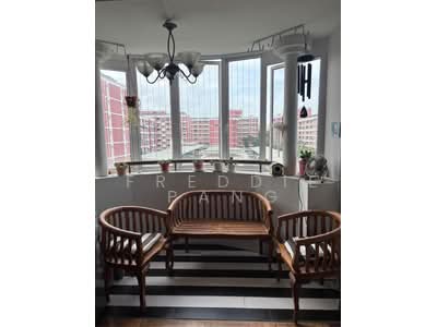 For Sale - 381 Tampines Street 32