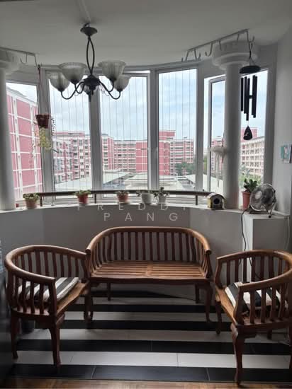 For Sale - 381 Tampines Street 32