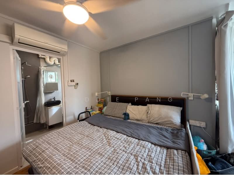 381 Tampines Street 32 HDB Flat For Sale at S$ 850,000 | PropertyGuru Singapore