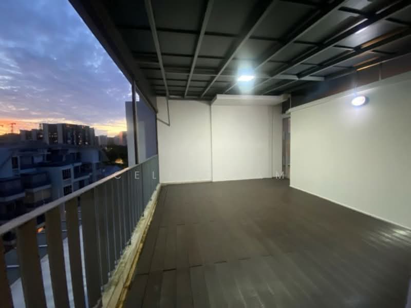 Lovely 4 bedroom Penthouse near French School | direct bus to Stamford Int School, Poh Huat Road West, 4 Bedrooms, 2,900 sqft, Apartment For Rent, by Celine Kam, 60235999 - PropertyGuru.com.sg