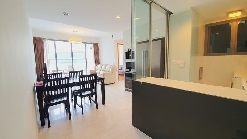 Centro Residences Condominium For Sale at S$ 2,038,700 | PropertyGuru Singapore