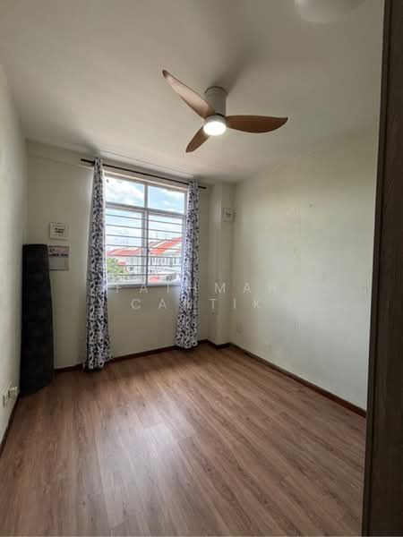 Loyang Villas Terraced House For Sale at S$ 2,600,000 | PropertyGuru Singapore