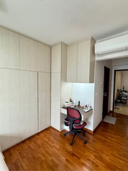 Orchid Park Condominium Condominium For Sale at S$ 1,360,000 | PropertyGuru Singapore