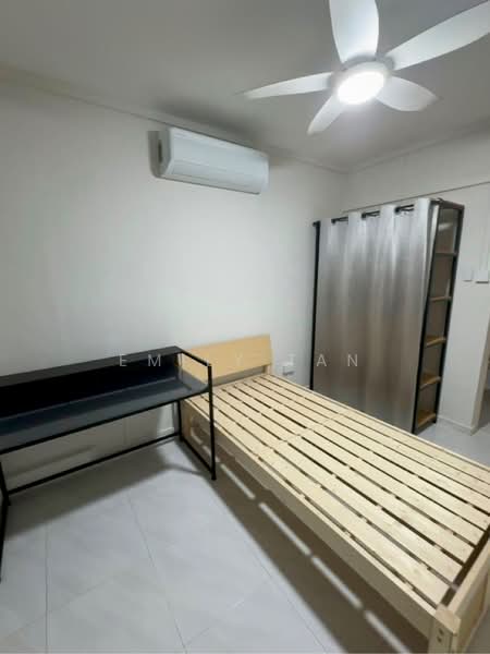 445 Choa Chu Kang Avenue 4, 445 Choa Chu Kang Avenue 4, Room Rental, 150 sqft, HDB Flat For Rent, by Emily Tan, 60236271 - PropertyGuru.com.sg