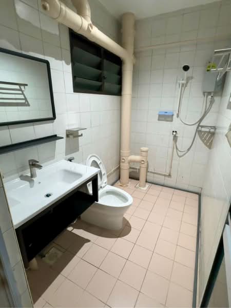 445 Choa Chu Kang Avenue 4, 445 Choa Chu Kang Avenue 4, Room Rental, 150 sqft, HDB Flat For Rent, by Emily Tan, 60236271 - PropertyGuru.com.sg