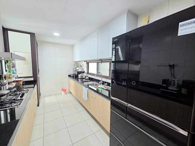 Varsity Park Condominium Condominium For Sale at S$ 2,450,000 | PropertyGuru Singapore - Kitchen