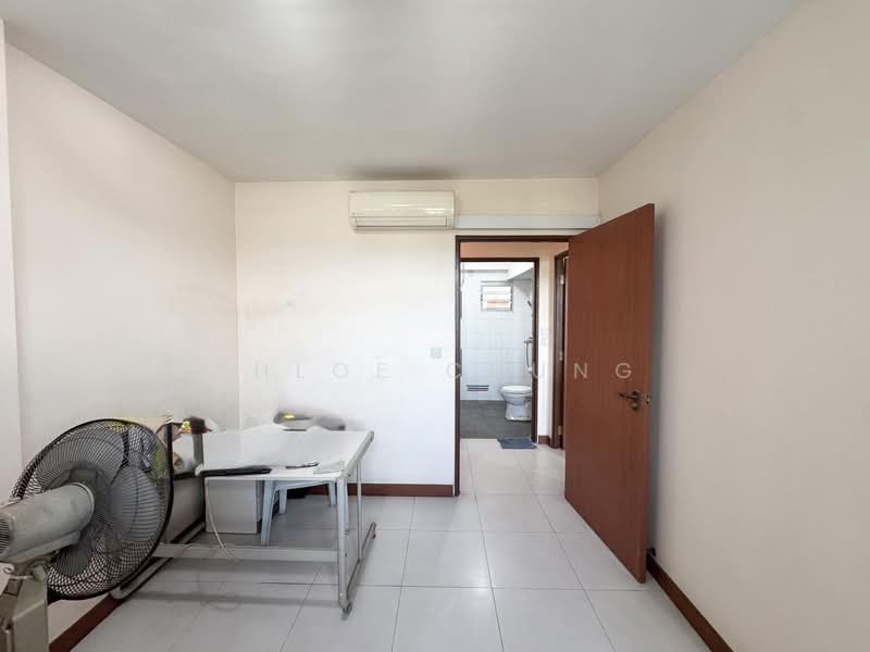 For Sale - 463B Sembawang Drive