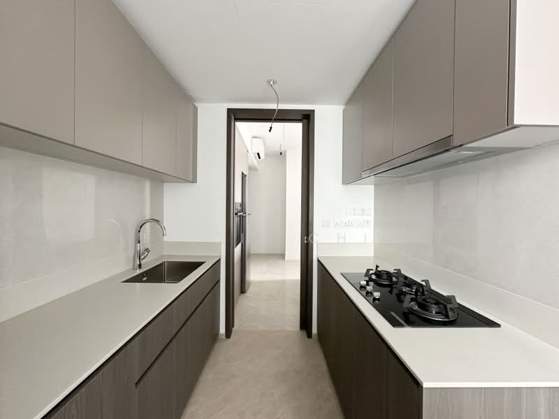 Piccadilly Grand Condominium For Sale at S$ 2,800,000 | PropertyGuru Singapore