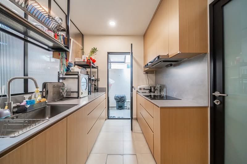 Terrace @ Sixth Avenue Terraced House For Sale at S$ 5,888,000 | PropertyGuru Singapore