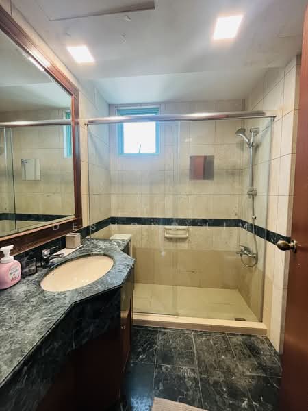 Hazel Park Condo, 25 Hazel Park Condo, 3 Bedrooms, 1,335 sqft, Condominium For Rent, by Desmond Lim, 60236445 - PropertyGuru.com.sg