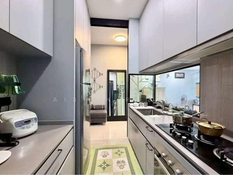 Kandis Residence, 2 Kandis Link, 3 Bedrooms, 937 sqft, Condominium For Rent, by Aishah Razak, 60236446 - PropertyGuru.com.sg