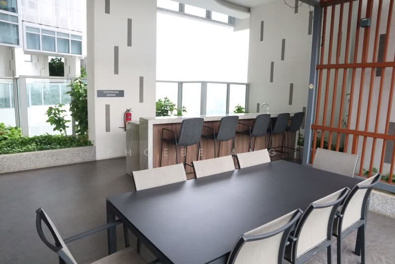 Queens Peak Condominium For Sale at S$ 1,211,888 | PropertyGuru Singapore