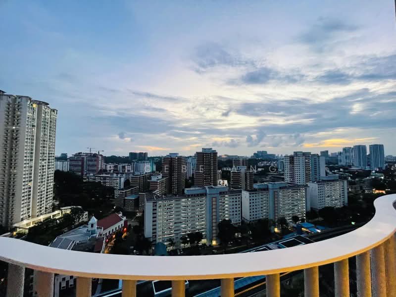 Queens Peak Condominium For Sale at S$ 1,211,888 | PropertyGuru Singapore