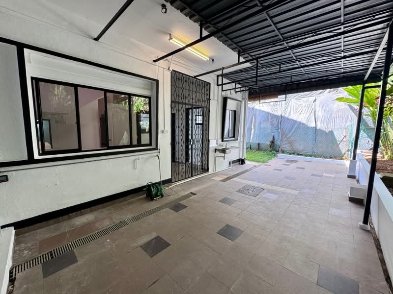 Shamrock Park, 89 Namly Place, 4 Bedrooms, 2,650 sqft, Semi-Detached House For Rent, by Phoebe Ang, 60236627 - PropertyGuru.com.sg