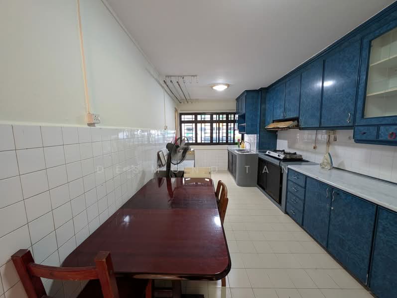 For Rent - 206 Marsiling Drive