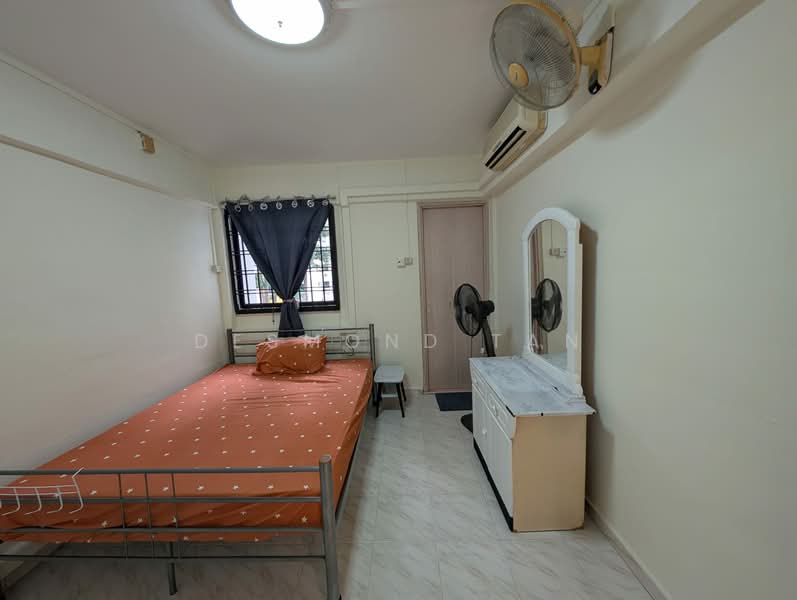 For Rent - 206 Marsiling Drive