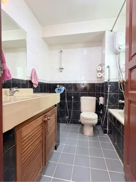 Melville Park Apartment For Sale at S$ 1,345,000 | PropertyGuru Singapore