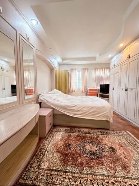 Melville Park Apartment For Sale at S$ 1,345,000 | PropertyGuru Singapore