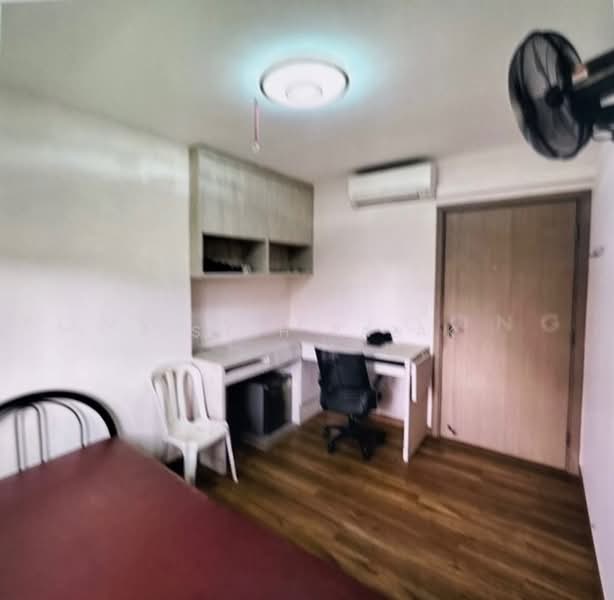 For Rent - 102A Canberra Street