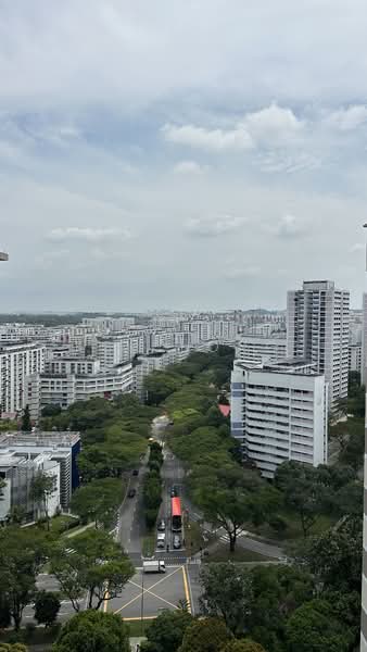 211 Boon Lay Place HDB Flat For Sale at S$ 360,000 | PropertyGuru Singapore - Exterior