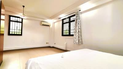 For Sale - 511 Woodlands Drive 14