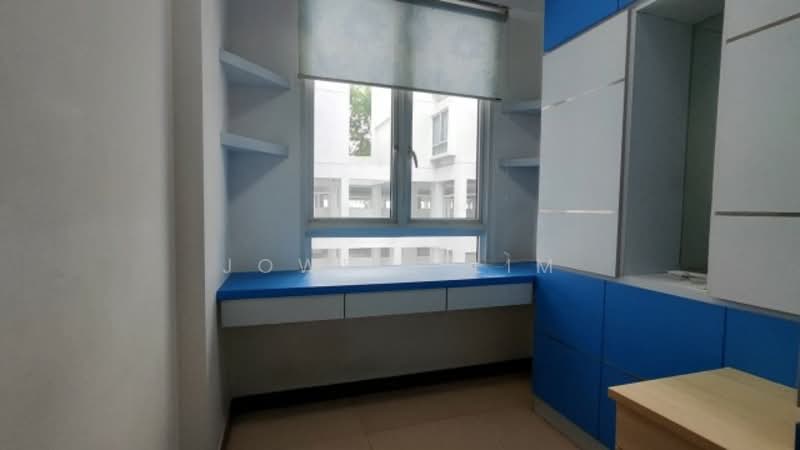 La Casa Condominium For Sale at S$ 1,350,000 | PropertyGuru Singapore