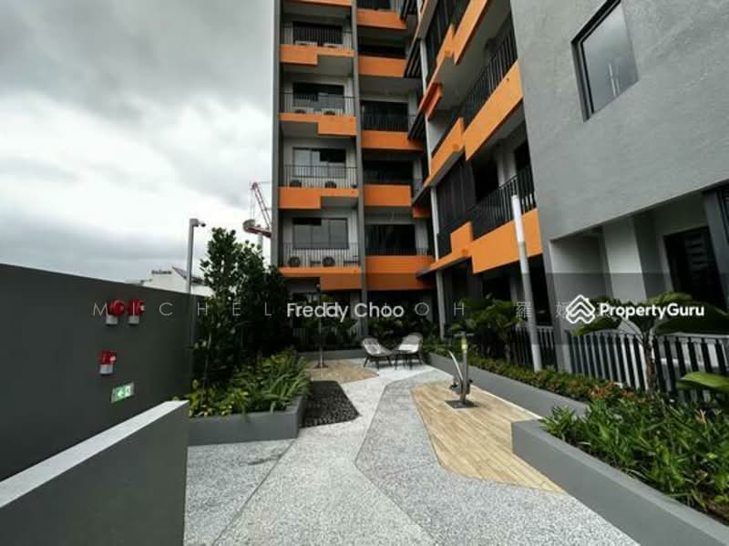 Rezi 24 Apartment For Sale at S$ 999,888 | PropertyGuru Singapore