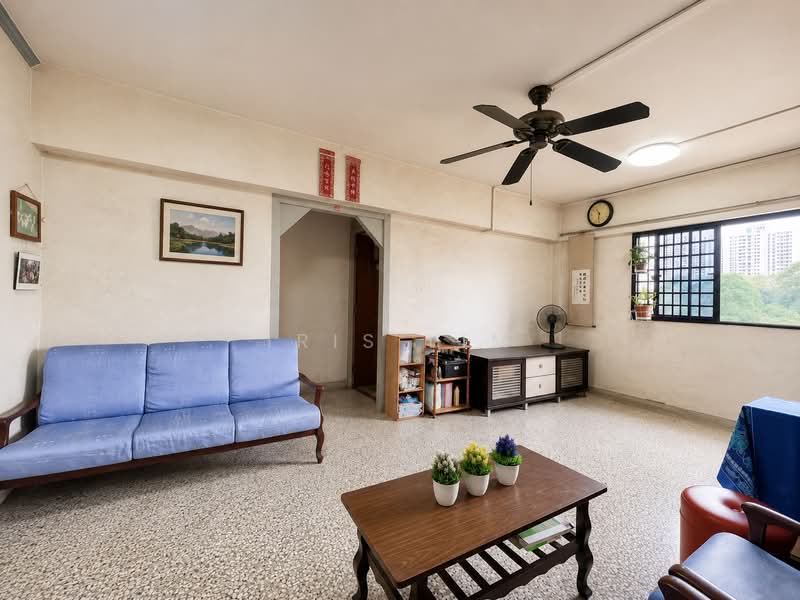 24 Marsiling Drive, 24 Marsiling Drive, 3 Bedrooms, 990 sqft, HDB Flat For Sale, by Iris Lim, 60236954 - Living Room - PropertyGuru.com.sg