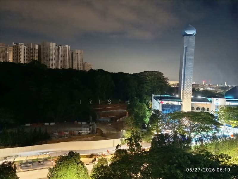 24 Marsiling Drive, 24 Marsiling Drive, 3 Bedrooms, 990 sqft, HDB Flat For Sale, by Iris Lim, 60236954 - Night View - PropertyGuru.com.sg