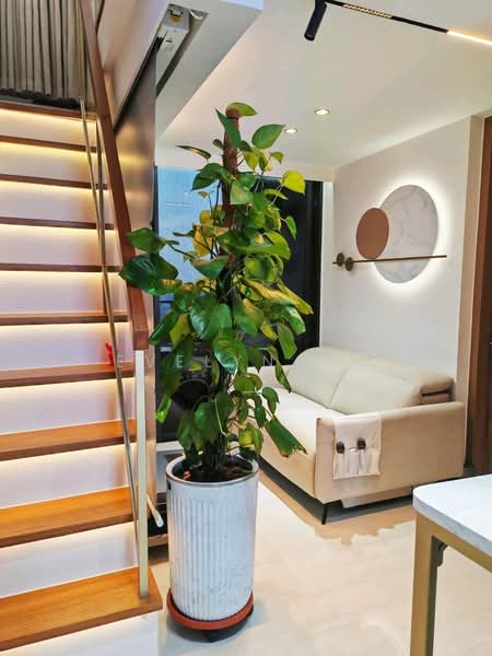 Whistler Grand Condominium For Sale at S$ 1,300,000 | PropertyGuru Singapore