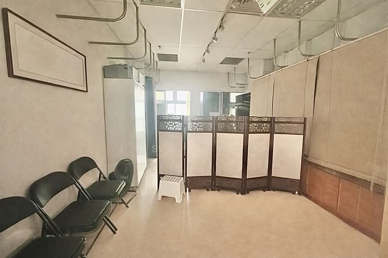 Sim Lim Square, 1 Rochor Canal Road, 409 sqft, Mall Shop For Sale, by Jess Thia, 60236998 - Interior - CommercialGuru.com.sg