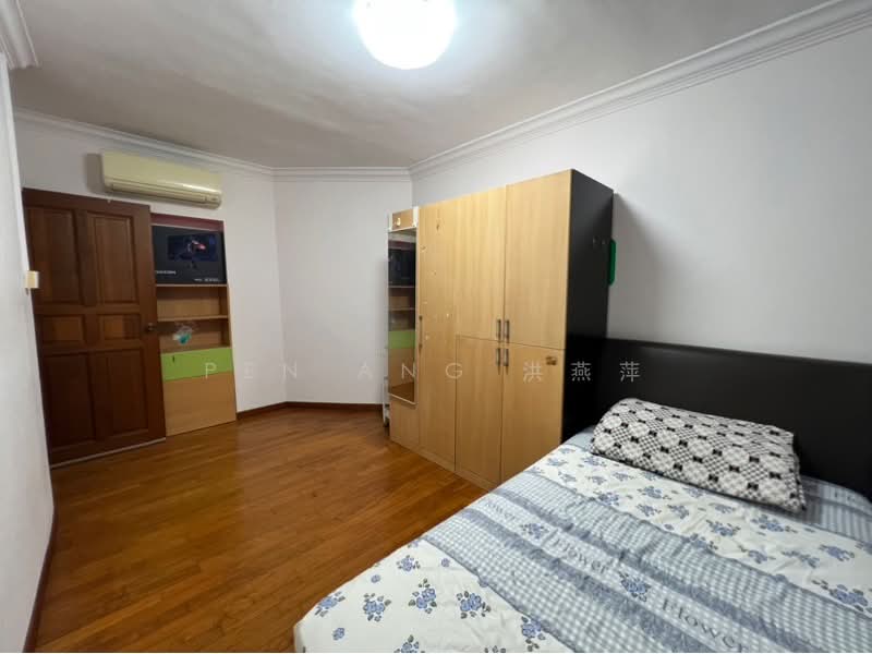 233 Compassvale Walk HDB Flat For Sale at S$ 758,000 | PropertyGuru Singapore