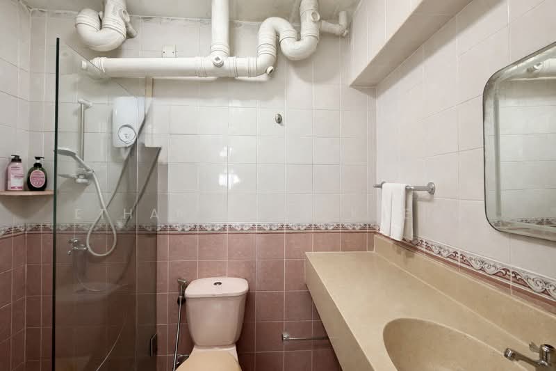 651 Senja Link HDB Flat For Sale at S$ 600,000 | PropertyGuru Singapore