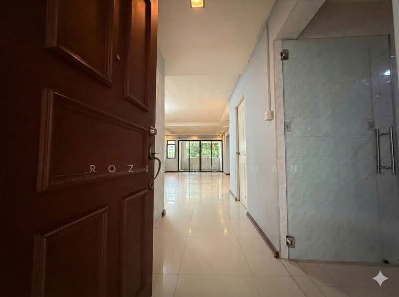 587 Woodlands Drive 16, 587 Woodlands Drive 16, 4 Bedrooms, 1,410 sqft, HDB Flat For Rent, by Rozie Rohman, 60237143 - PropertyGuru.com.sg