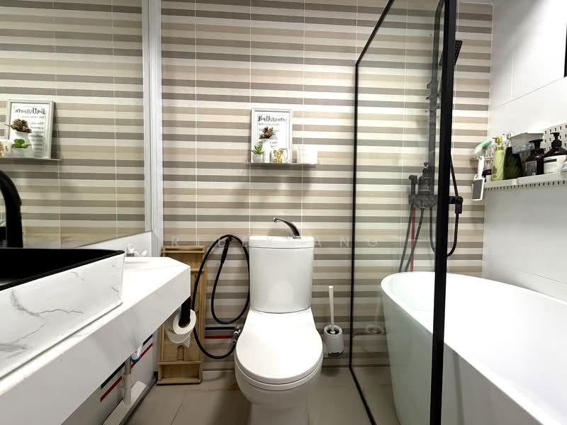 415B Northshore Drive HDB Flat For Sale at S$ 1,130,000 | PropertyGuru Singapore