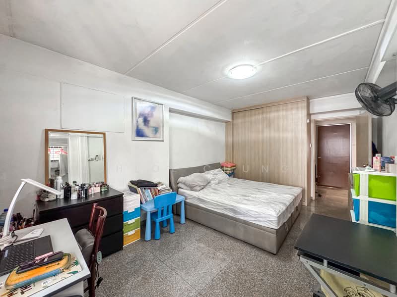 753 Woodlands Circle HDB Flat For Sale at S$ 678,000 | PropertyGuru Singapore - Bedroom