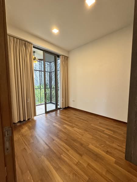 Mon Jervois, 41 Jervois Road, 3 Bedrooms, 1,475 sqft, Condominium For Sale, by Jenson Gan, 60237231 - Balcony - PropertyGuru.com.sg
