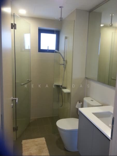 NV RESIDENCES, 97 PASIR RIS GROVE, 3 Bedrooms, 1,270 sqft, Condominium For Rent, by Rekael Das, 60237266 - Bathroom - PropertyGuru.com.sg